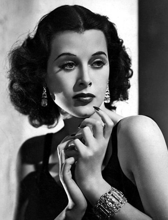 Hedy Lamarr: la actriz que inventó el “wireless” OpenMind-ventana-reportaje-hedy-lamarr