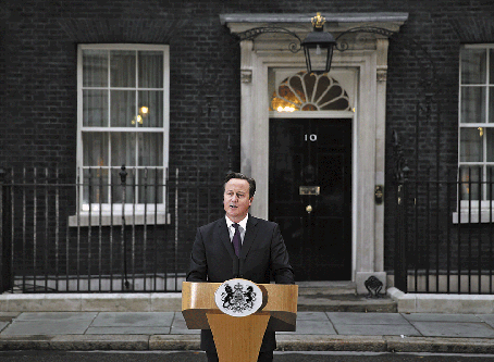 BBVA-OpenMind-John Peet-Europe-David Cameron at press conference after Scottish referendum in September 2014.