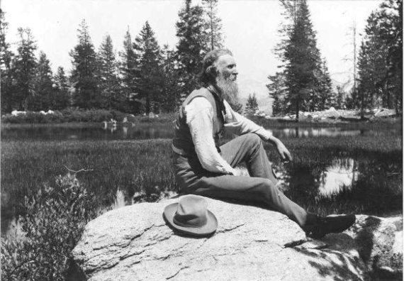 BBVA-OpenMind-Materia-Muir, Roosevelt y la acampada que salvó la naturaleza en EE.UU-Muir 2-Muir llegó por primera vez a Yosemite en 1868. Crédito: National Park Service