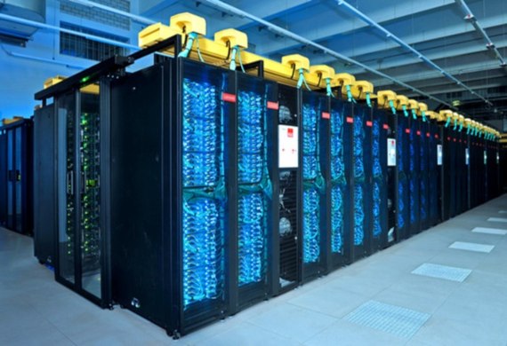 The new generation of the SuperMUC supercomputer came into service in 2018. Credit: lrz