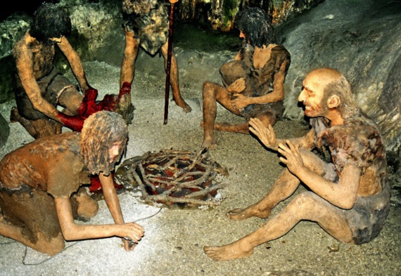 BBVA-OpenMind-Yanes-asi han cambiado nuestras ideas sobre neandertales_3 La complejidad de las actividades de los neandertales, según algunos investigadores, no habría sido posible sin un lenguaje que les permitiera una comunicación avanzada. Crédito: Yuliya S. - panoramio, CC BY 3.0