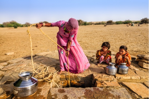 Con las tasas actuales, solo el 37% de la población de países subsaharianos dispondrán de agua segura para 2030. Crédito: Bartosz Hadyniak/Getty Images