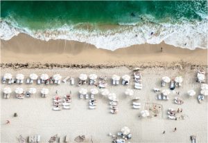 BBVA-OpenMInd-Larsen-Playas amenazadas en todo el mundo_4 El 50% de las playas de arena del mundo se perderán a causa de la erosión de aquí a finales de siglo según un estudio publicado en la revista Nature Climate Change. Crédito: Getty Images